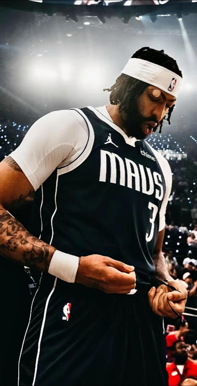 文班亚马与浓眉哥盖帽王之争：谁将突破2000次大